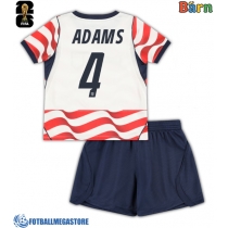 Fotballdrakt Barn Forente stater Tyler Adams #4 Hjemmedraktsett VM 2026 Kortermet (+ Korte bukser)